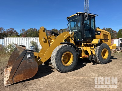 2017 (unverified) Cat 926M Wheel Loader