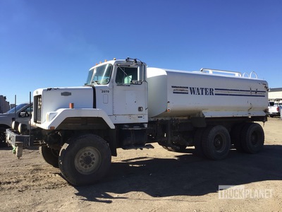 1985 Autocar DS 4000 gal 6x6 Wassertank-Lkw