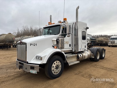2014 Kenworth T800 6x4 T/A Sleeper Truck Tractor