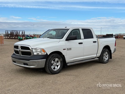 2017 Ram 1500 4x4 Crew Cab بيك اب