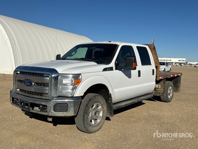 2015 Ford F-350 XLT 4x4 Crew Cab Flatbed Truck
