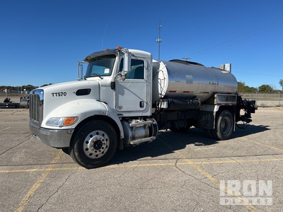 2006 Etnyre shooter 2000 gal on Peterbilt PB337 4x2 Autocarro distribuzione asfalto