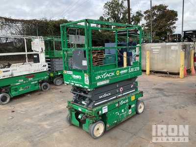 2018 Skyjack SJIII 3219 Electric Scissor Lift (Inoperable)