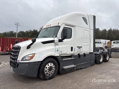 2021 Freightliner Cascadia 126 6x4 Cabeza Tractora Cabina Dormitorio (Inoperable)