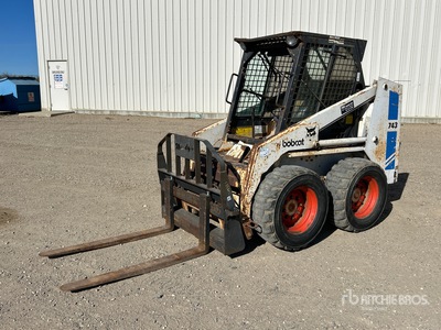 Bobcat 743 Skid Steer Loader