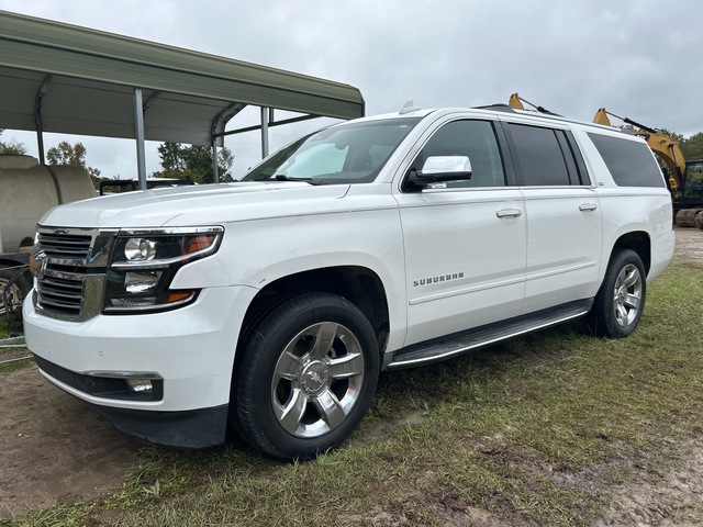 2015 Chevrolet Suburban LTZ 4x4 SUV 2015 Chevrolet Suburban LTZ 4x4 SUV
