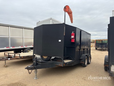 2012 Oasis T/A Combo Washroom/Garbage Hydraulic Dump Trailer