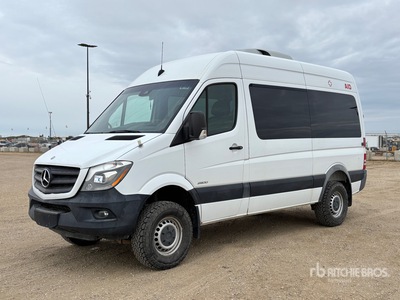 2015 Mercedes-Benz Sprinter 2500 Passenger Van