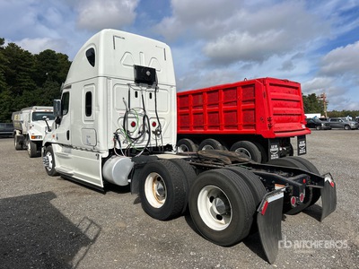 2018 Freightliner Cascadia 125 6x4 Cabina con cuccetta per trattore stradale