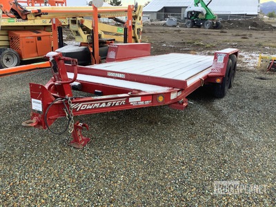 2023 Towmaster T-12DT 15820 lb 16 ft T/A Tilt Deck Trailer
