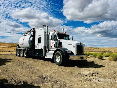 FOREMOST on 2017 Kenworth T800 Vacuum Excavator Truck