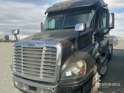 2016 Freightliner Cascadia 125 Ciągnik siodłowy T/A z kabiną sypialną