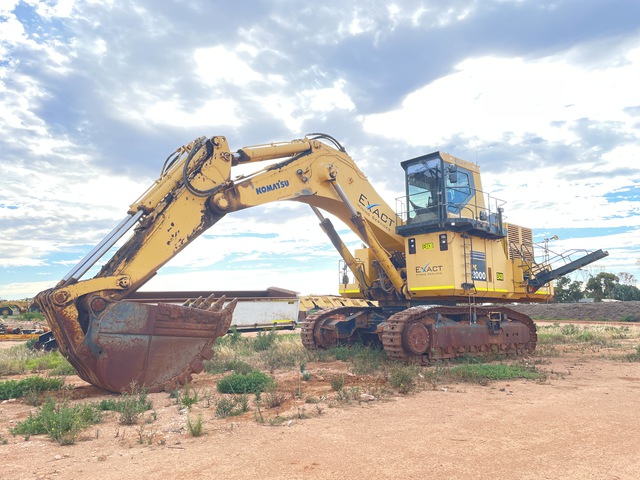 2010 Komatsu PC2000-8 Tracked Excavator 2010 Komatsu PC2000-8 Tracked Excavator