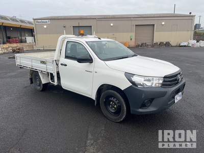2018 Toyota Hilux Workmate 4x2 Pickup