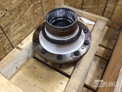 Oshkosh 3849775 Wheel Hub Assembly