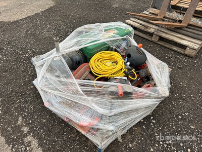 Quantity of Assorted Tools Varios, tienda, almacen, consumidor