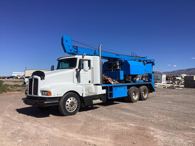 1993 Kenworth T 660 6x4 Pump Hoist Truck 1993 Kenworth T 660 6x4 Pump Hoist Truck