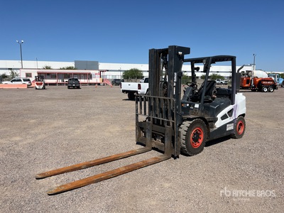 2024 Doosan D35S-9 7100 lb Pneumatic Tire Forklift