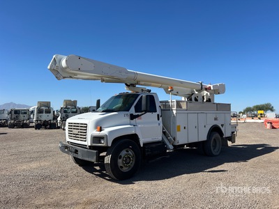2003 Altec AM885 55 ft on 2003 Chevrolet C8500 4x2 Bucket Truck