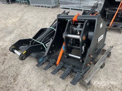 36 in Bucket w/ Thumb & Coupler (Unused)