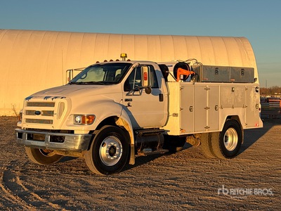 2009 Ford F-750 XL 4x2 Camion de service