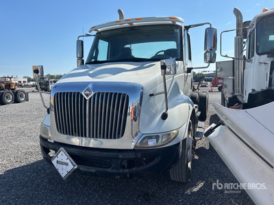 2008 International 8600 6x4 Cab and Chassis (Inoperable)