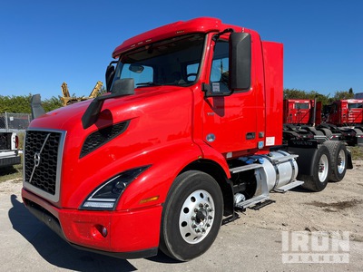 2021 Volvo VNR Sleeper Truck Tractor