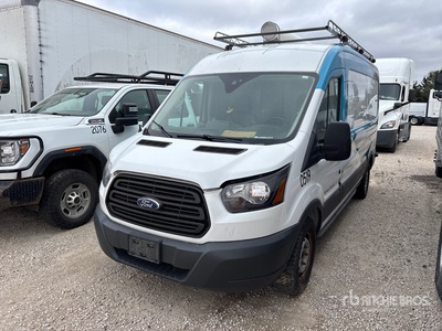 2017 Ford Transit 250 Furgoneta de carga (Inoperable)