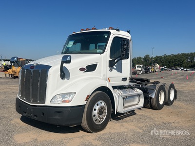 2020 Peterbilt 579 6x4 T/A Day Cab Truck Tractor