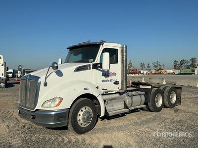 2014 Kenworth T680 6x4 Tracteur Routier