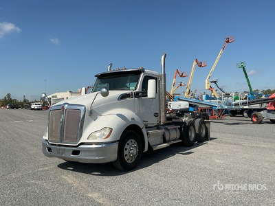 2014 Kenworth T680 6x4 3-Achs Sattelzugmaschine