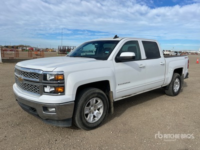 2015 Chevrolet Silverado 1500 LT 4x4 Crew Cab بيك اب
