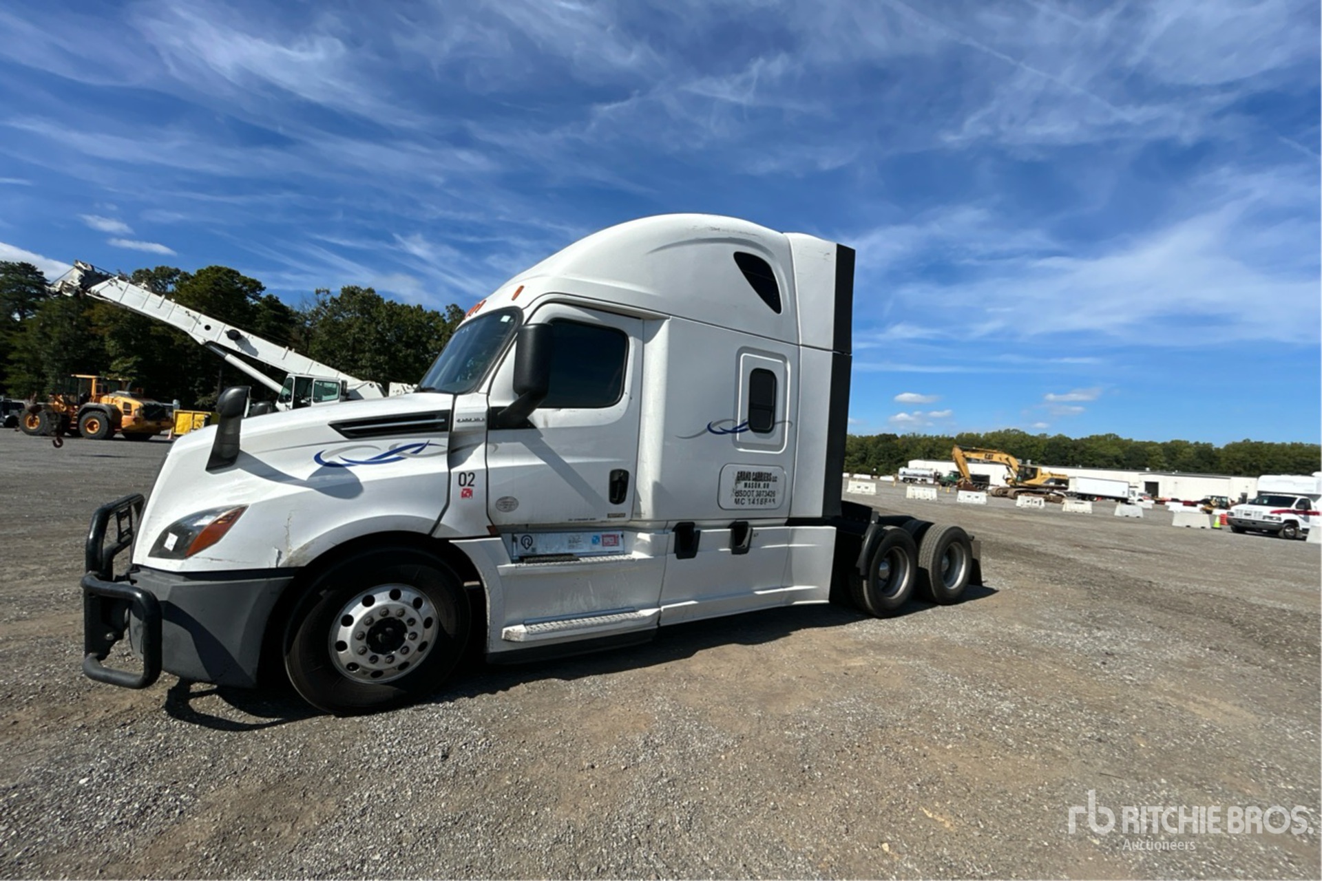 2019 Freightliner Cascadia 126 6x4 T/A Sleeper Truck Tractor