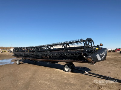 2020 MacDon FD140 40 ft Flex Draper Combine Header