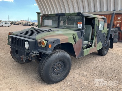 HMMVW M1165 HMMWV 4 Door Hard Top w/Truck Body