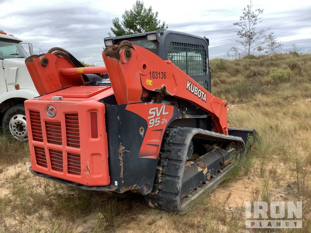 MINI CARGADOR SOBRE ORUGAS 2018 KUBOTA SVL952S