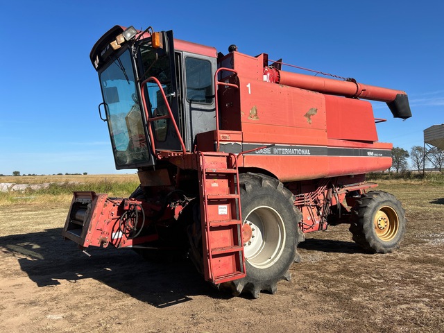 1994 Case IH 1666F32BB 4x4 Combine Harvester