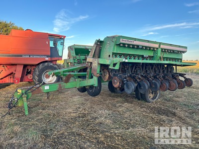 1992 Great Plains 2SNT24387591021125 28 Row No-Till Planter