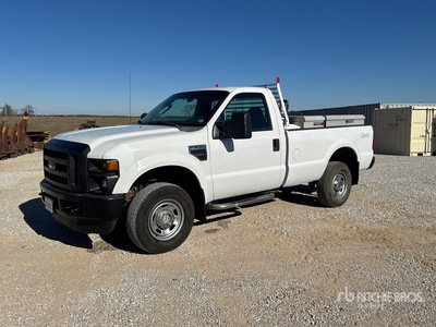 2010 Ford F-250 XL 4x4 Pickup