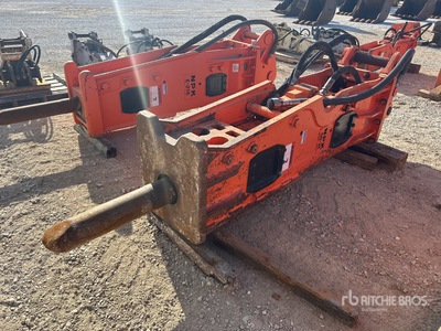 2006 NPK GH-18 ブレーカー