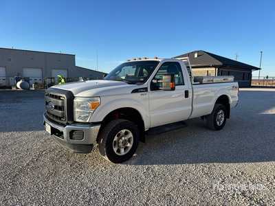 2015 Ford F-350 XL 4x4 Pickup