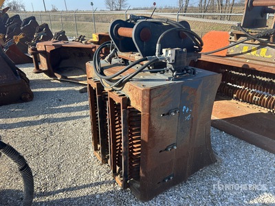 2014 REMU EX140 45 in screening دلو حفارة