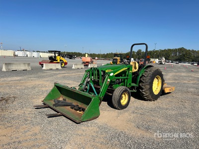 2002 John Deere 5205 2WD ユーティリティトラクター