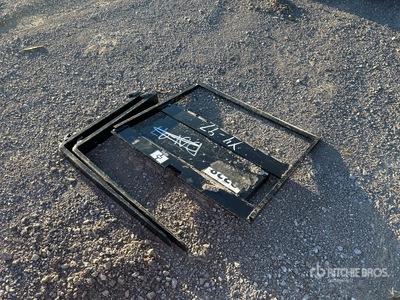 2025 GIYI GY-FK Skid Steer Forks (Unused)