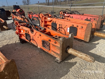 NPK GH-18 30 in ブレーカー