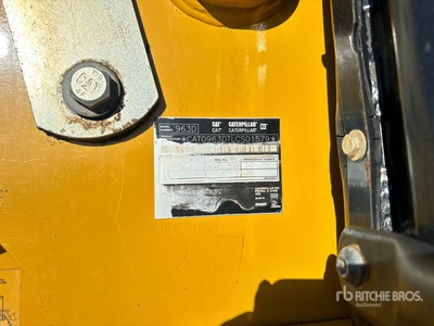 2011 Cat 963D Crawler Loader