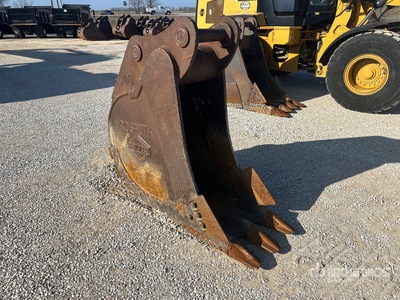 Hensley 24 in Digging Cazo para excavadora - Fits Komatsu PC300