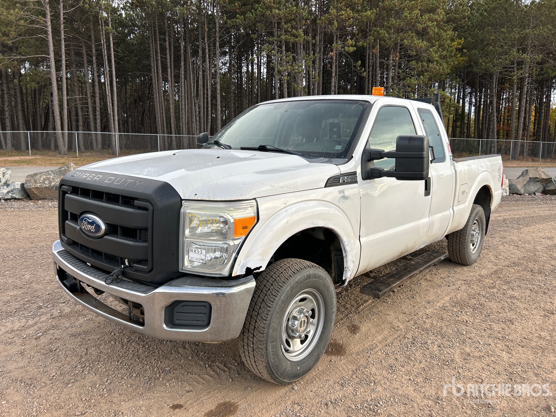 2011 Ford F-250 XL 4x4 Extended Cab Pickup