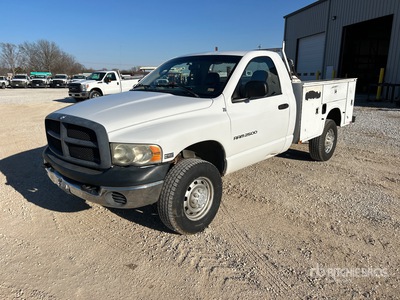 2005 Dodge Ram 2500 4x4 Utility Truck