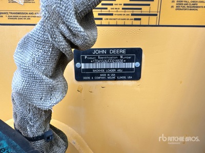 2012 John Deere 410J 4x4 Chargeuse-pelleteuse